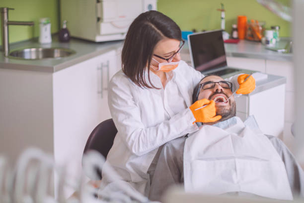 Best Urgent Tooth Repair  in Evart, MI